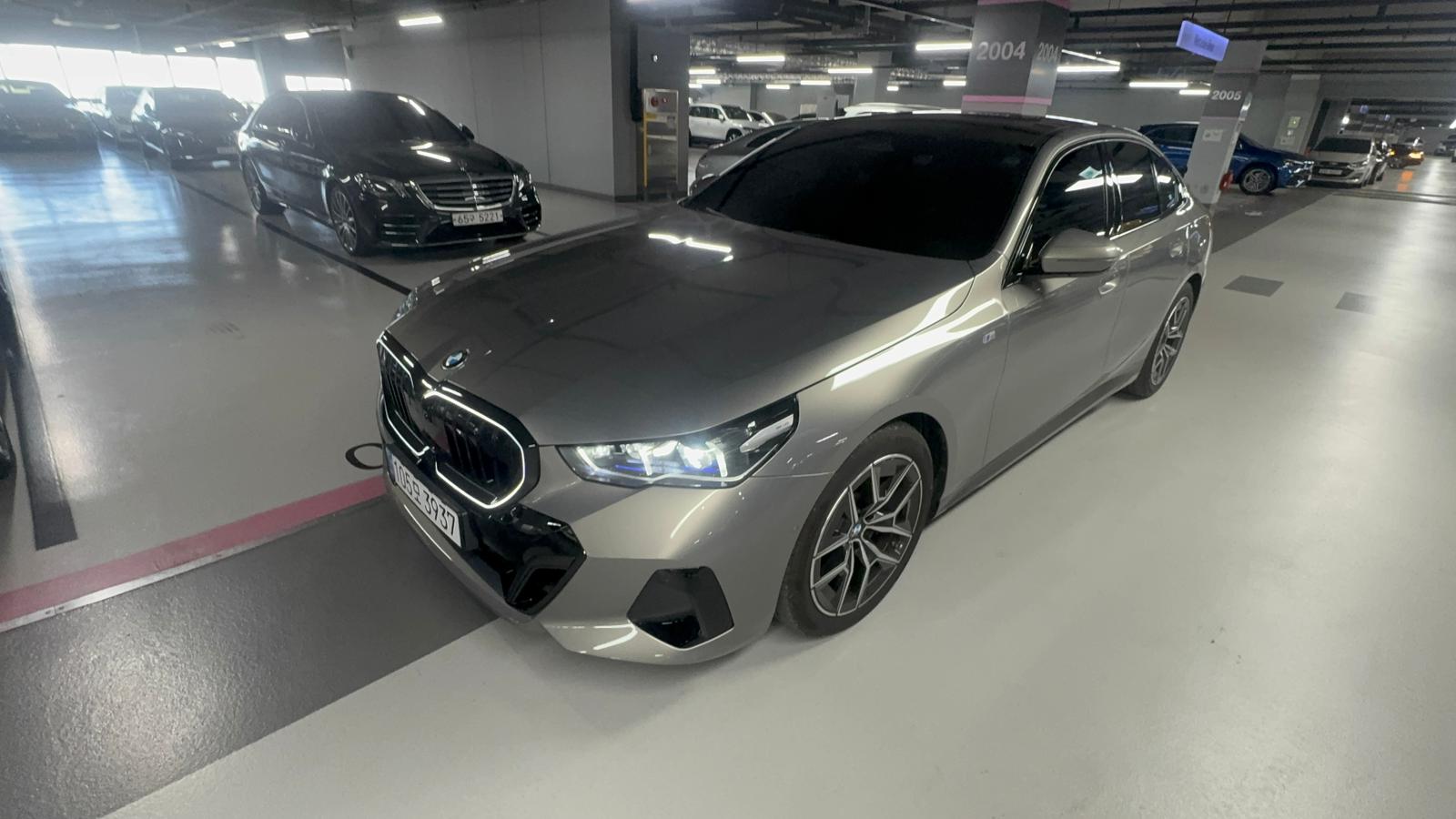 BMW 520i MKIT بلاك أديشن