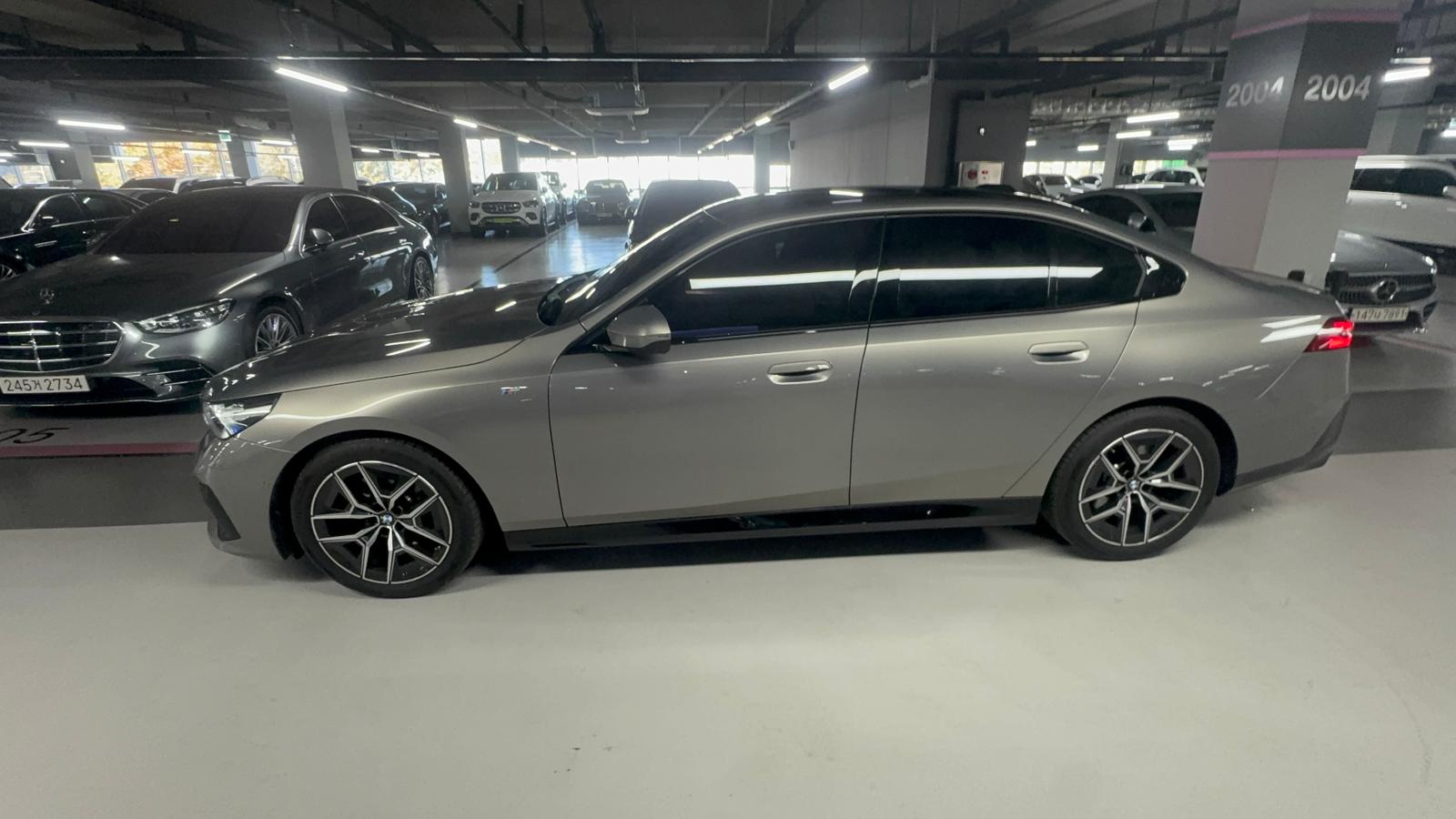 BMW 520i MKIT بلاك أديشن