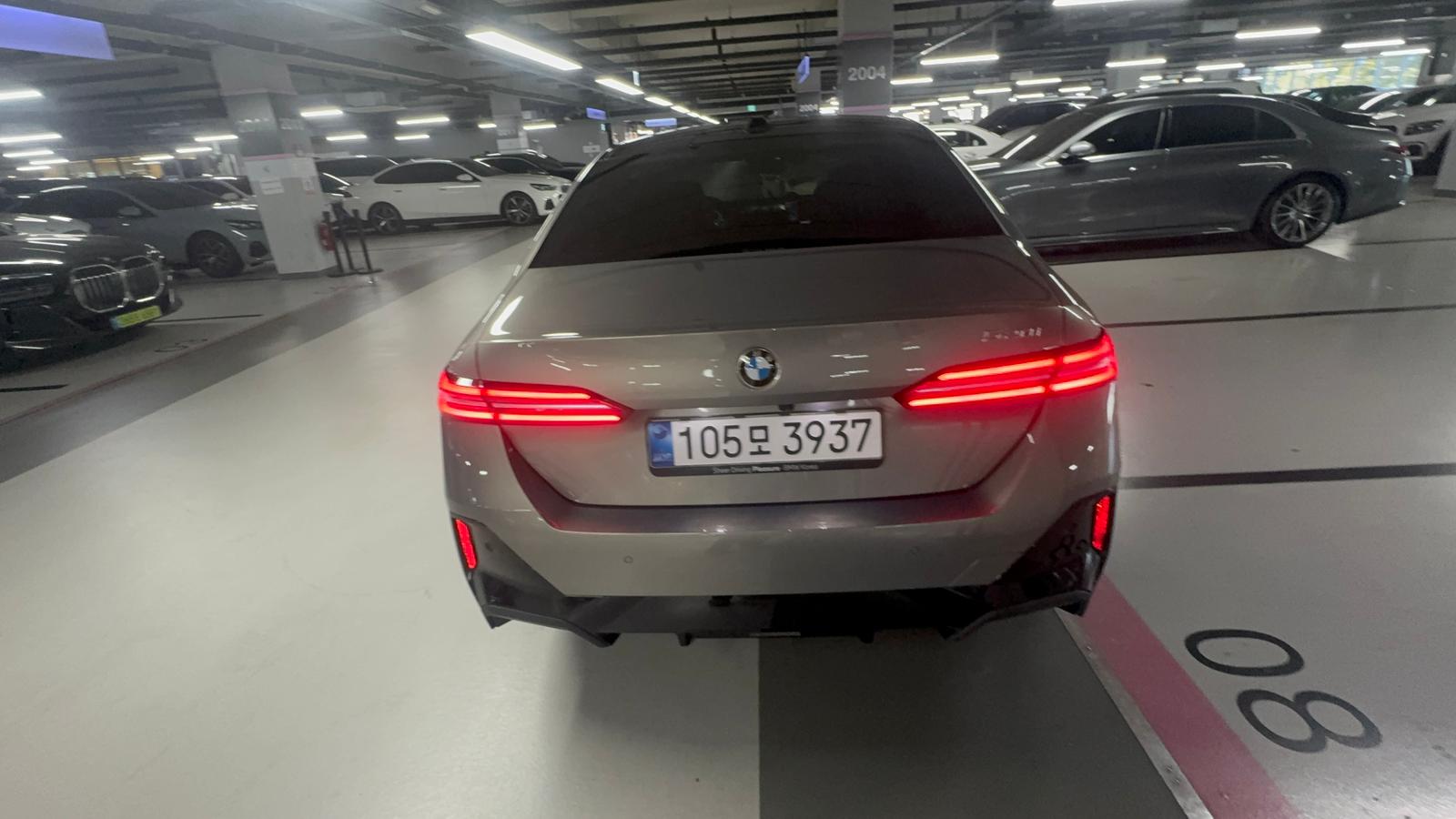 BMW 520i MKIT بلاك أديشن