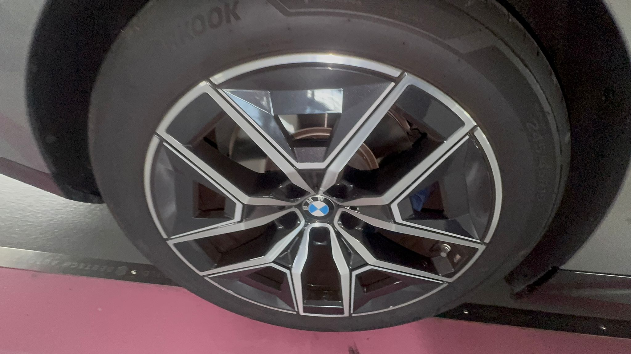 BMW 520i MKIT بلاك أديشن