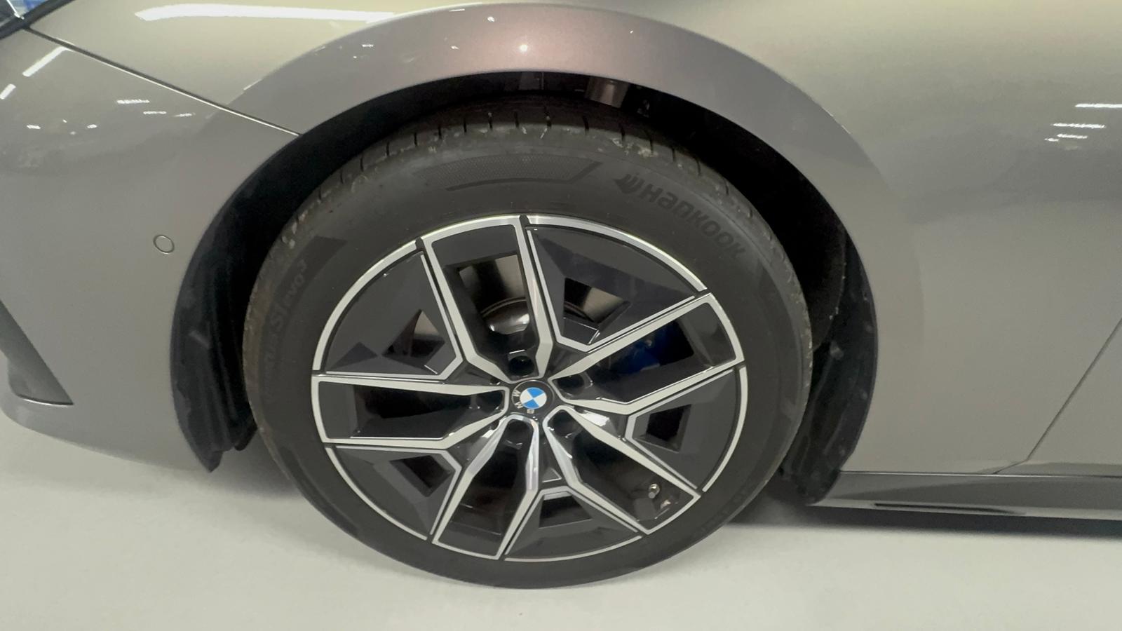 BMW 520i MKIT بلاك أديشن