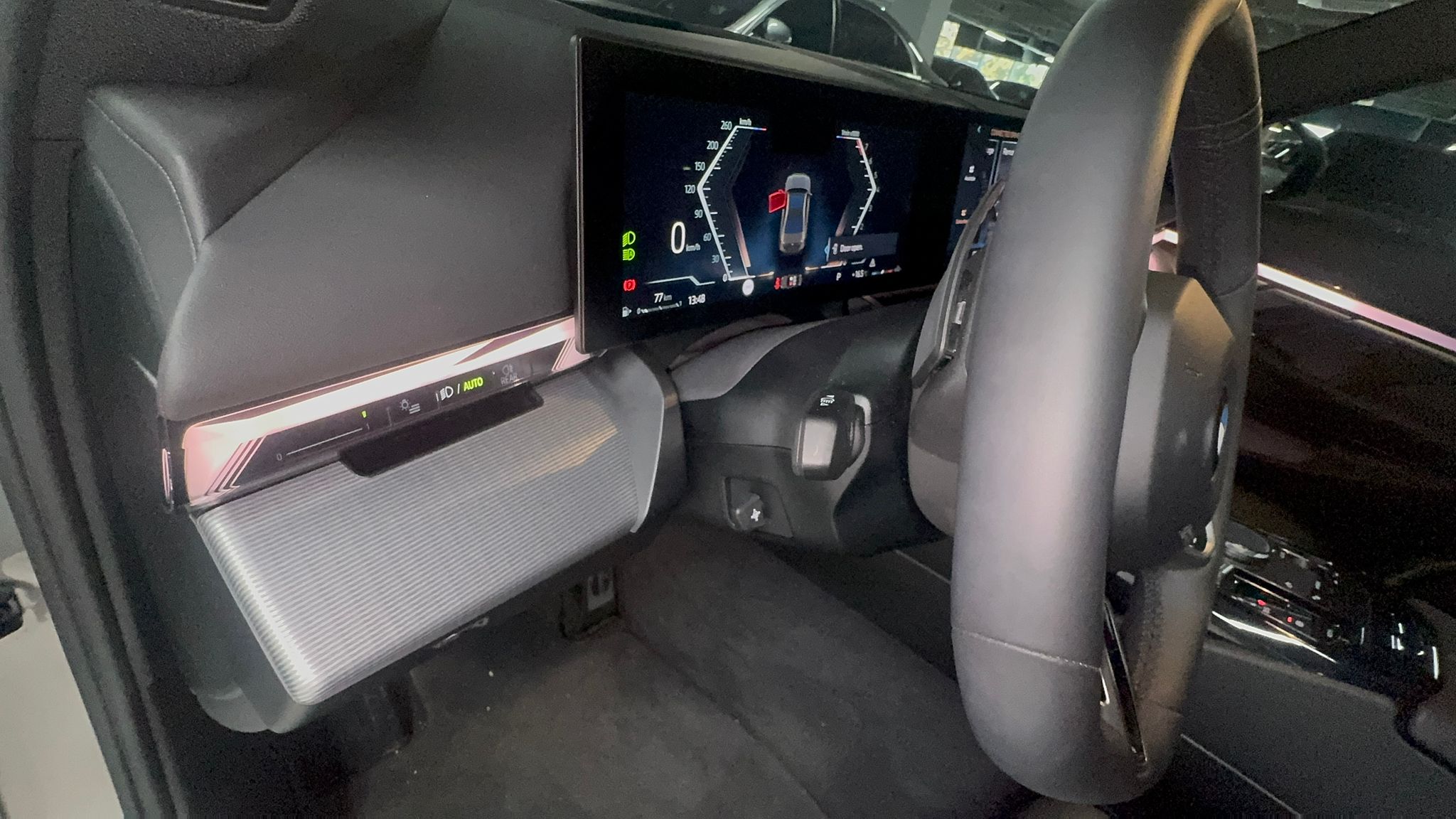 BMW 520i MKIT بلاك أديشن