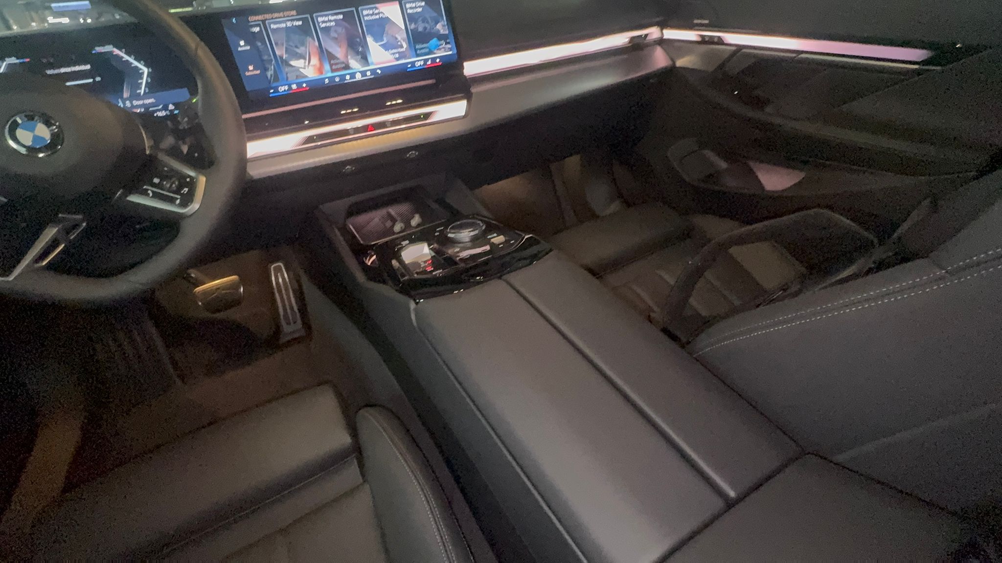 BMW 520i MKIT بلاك أديشن