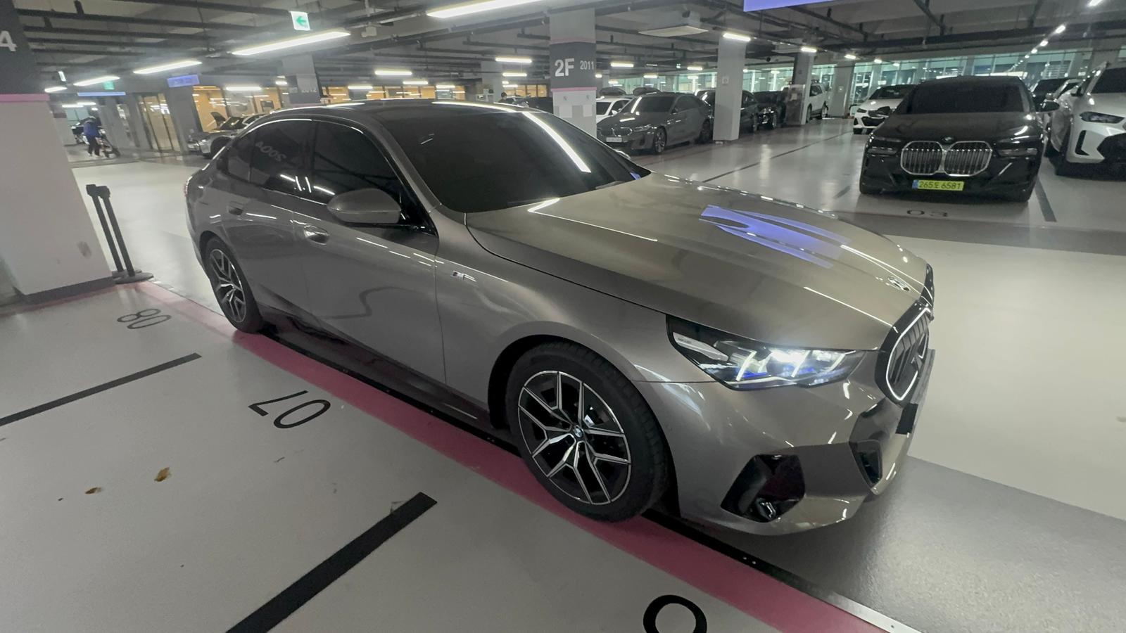 BMW 520i MKIT بلاك أديشن