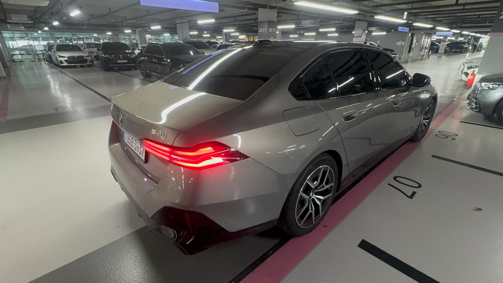 BMW 520i MKIT بلاك أديشن