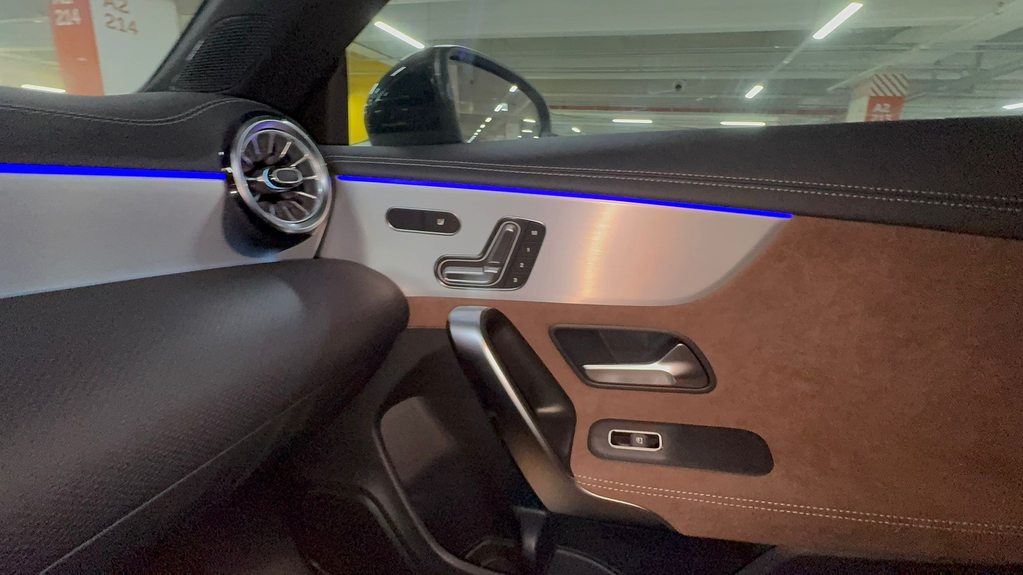 CLA250 أصفااار 