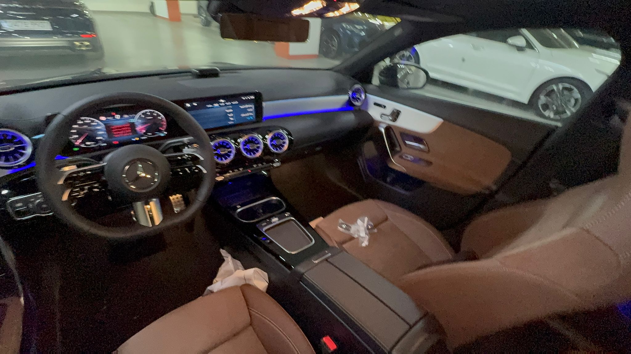 CLA250 أصفااار 