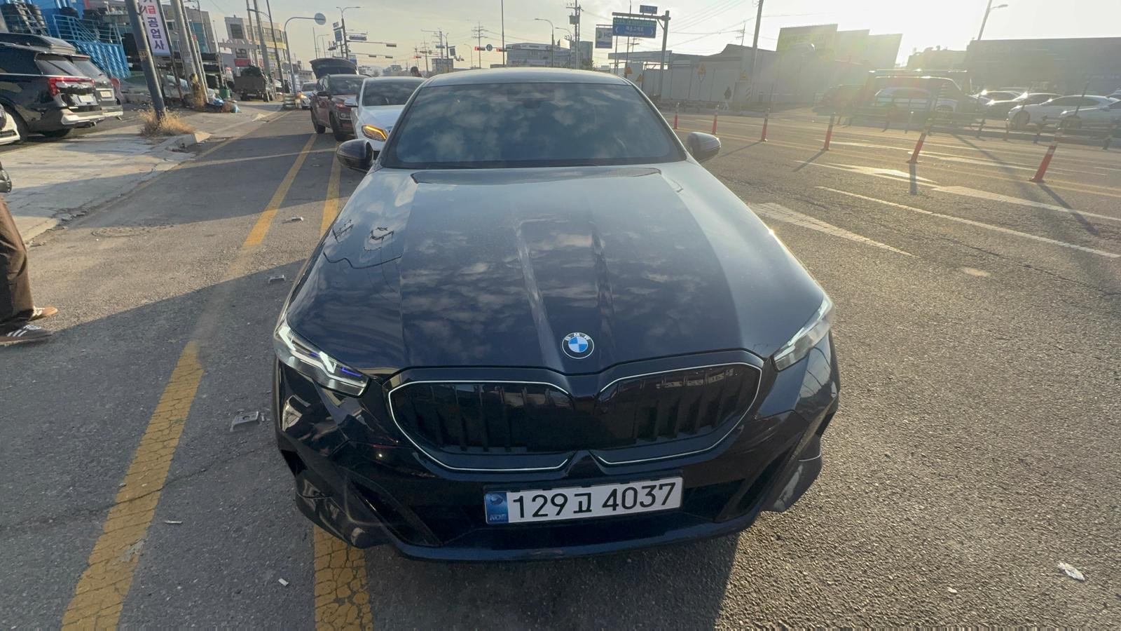  BMW 520i MKIT بلاك أديشن