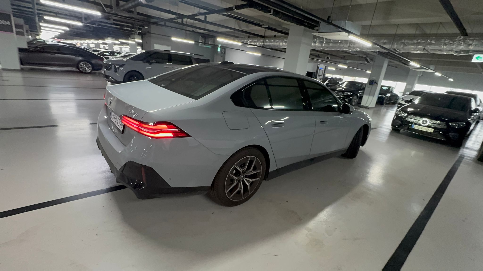 BMW 520i MKIT بلاك أديشن