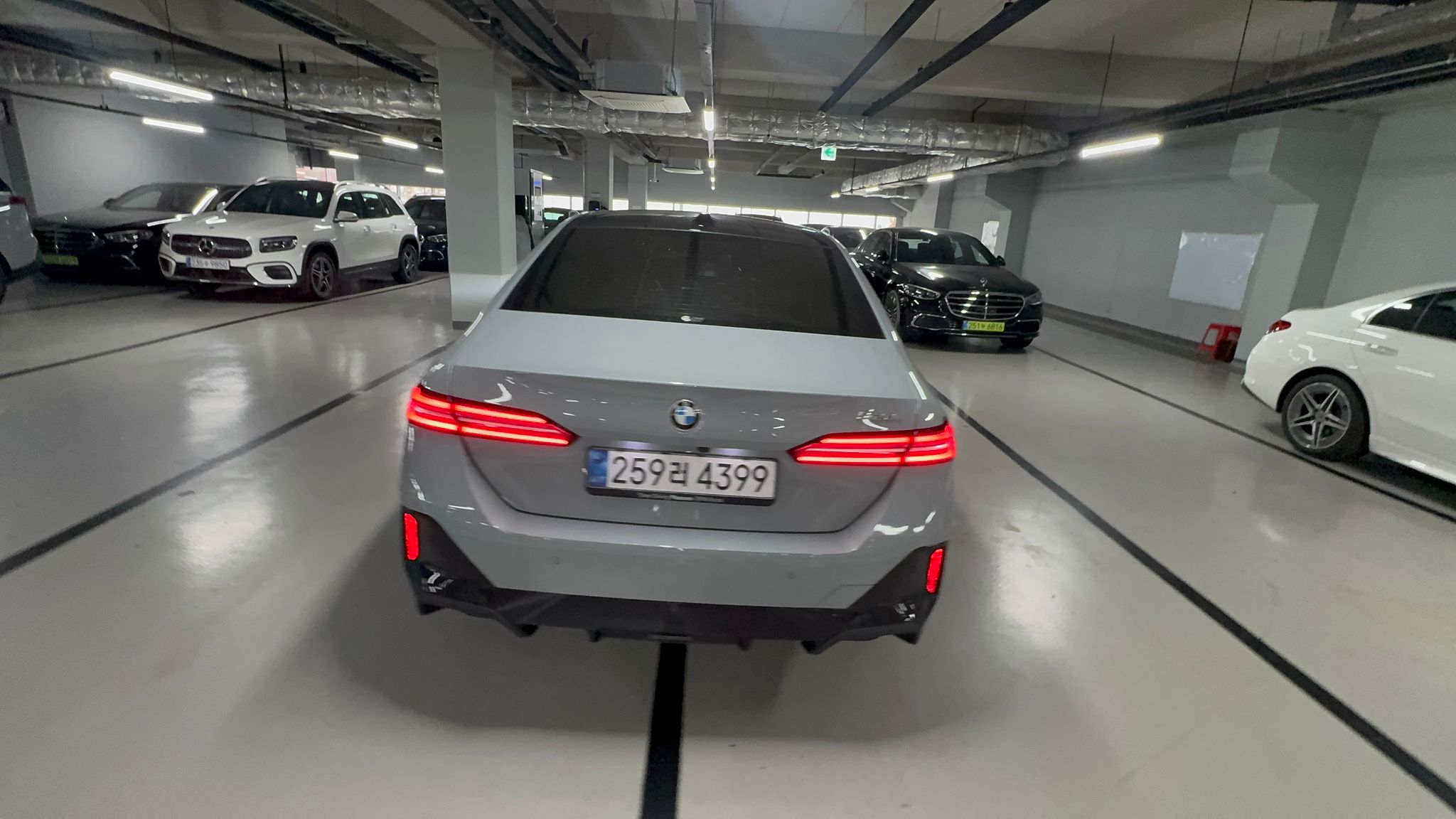 BMW 520i MKIT بلاك أديشن