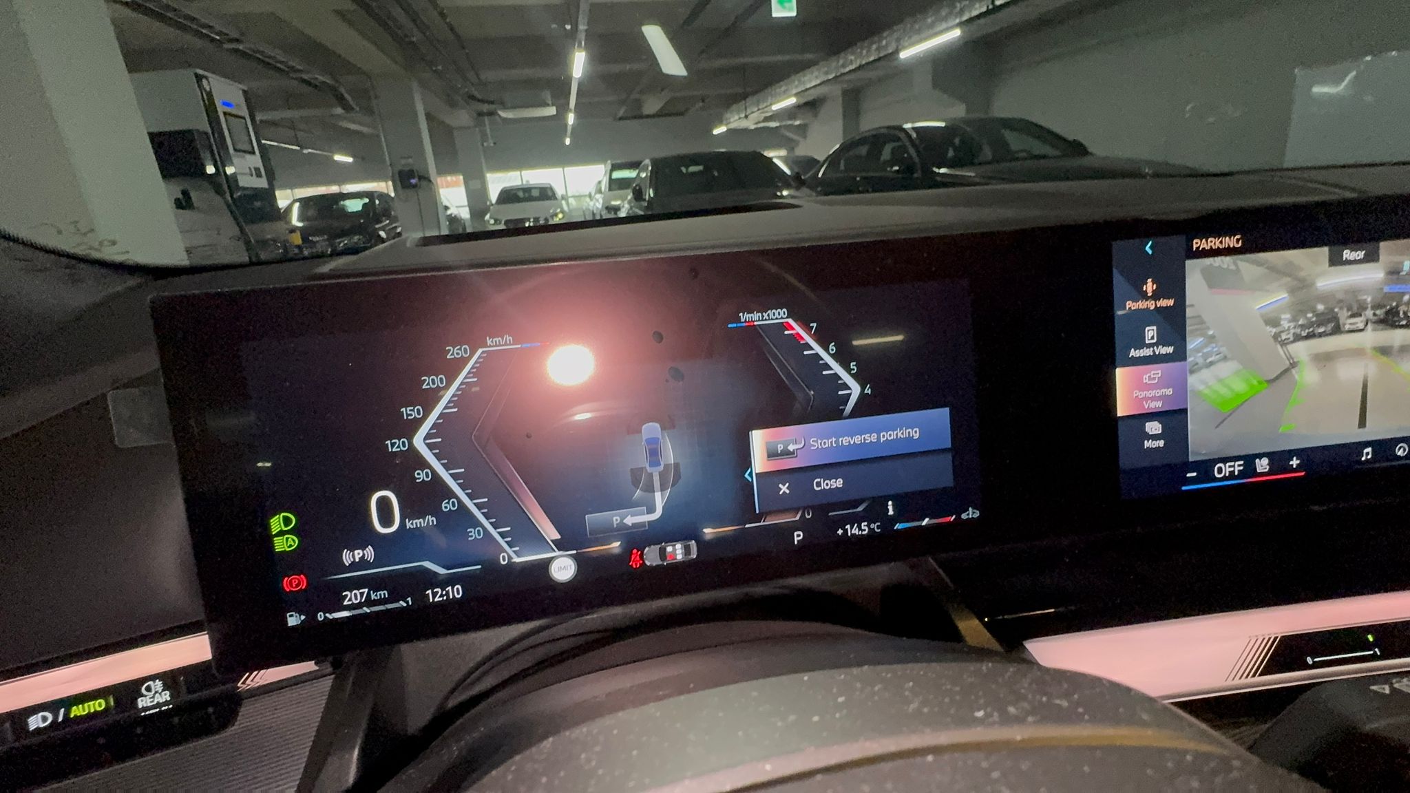 BMW 520i MKIT بلاك أديشن