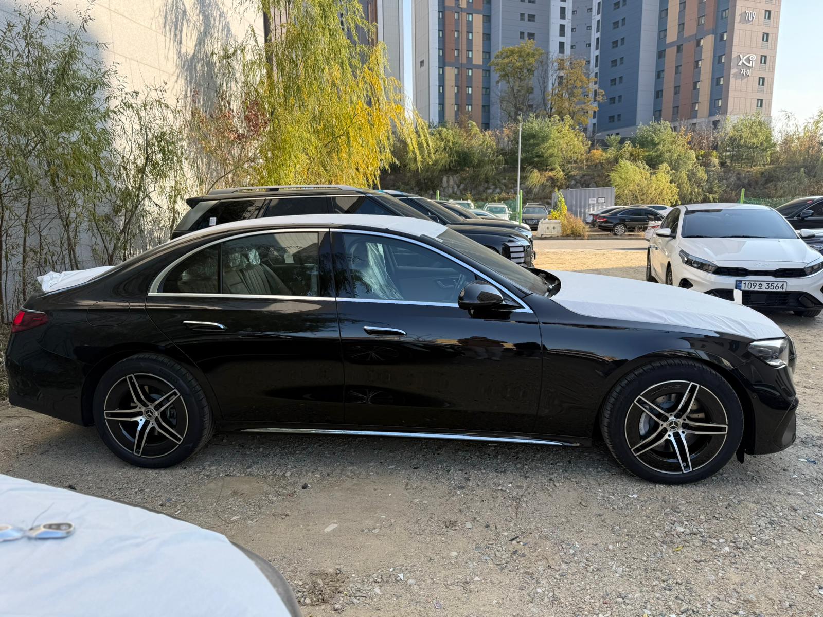 E300 AMG أصفار 