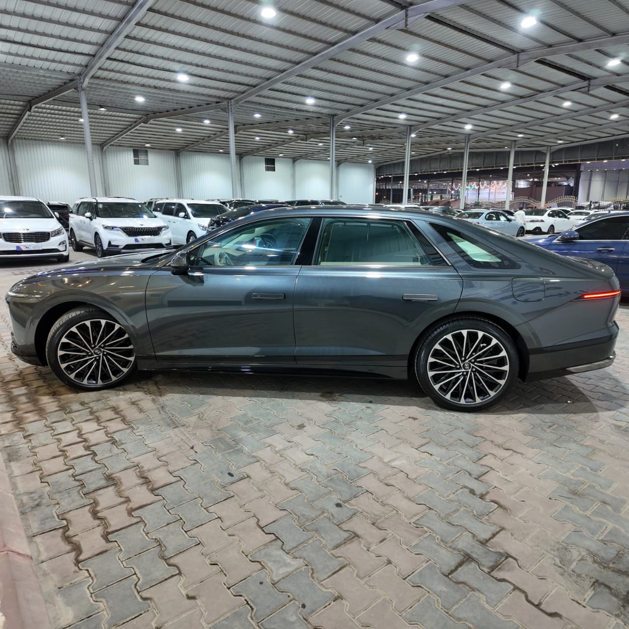 أزيرا كاليجرافي فل كامل 