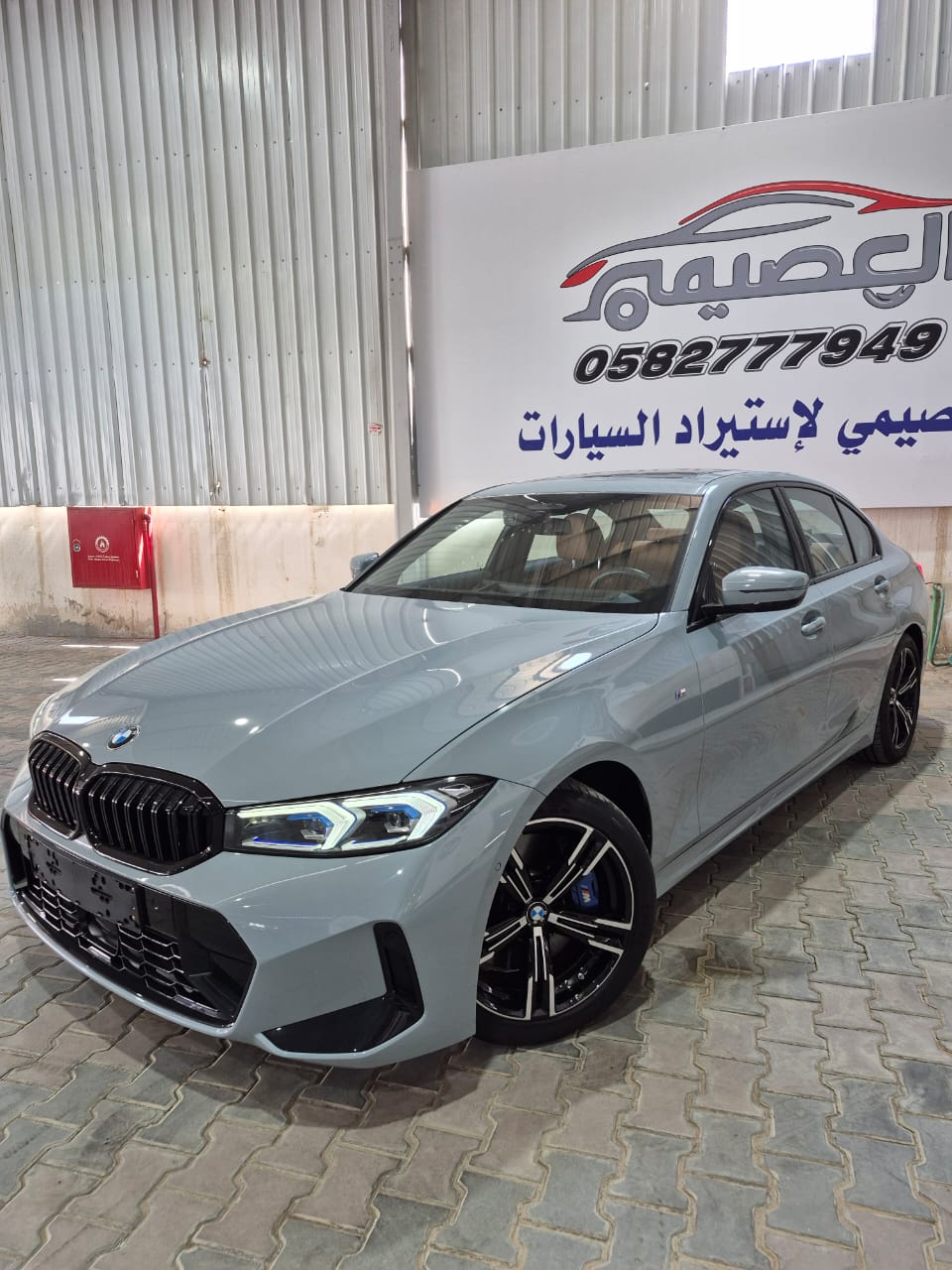 BMW 320i Mkit
