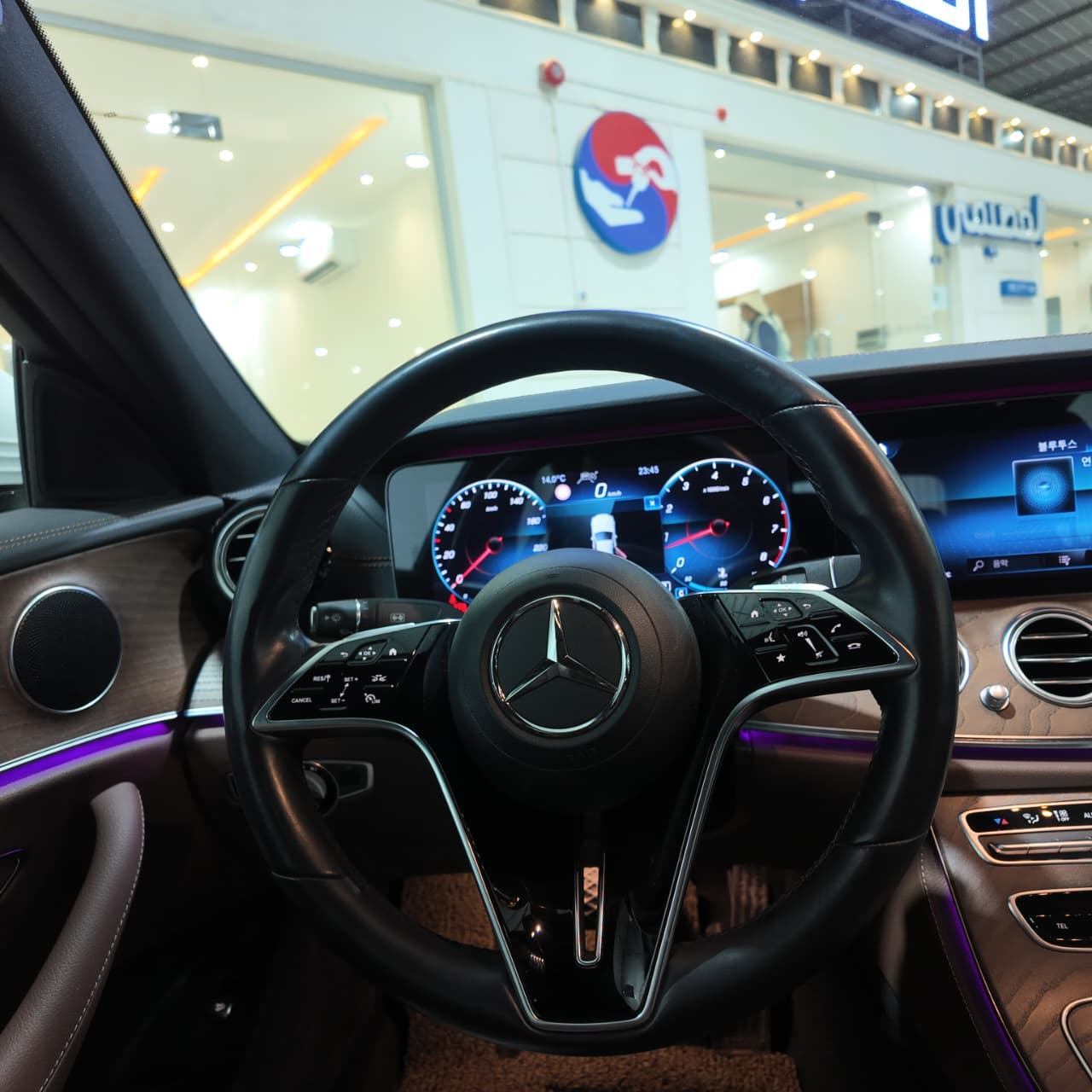 E250