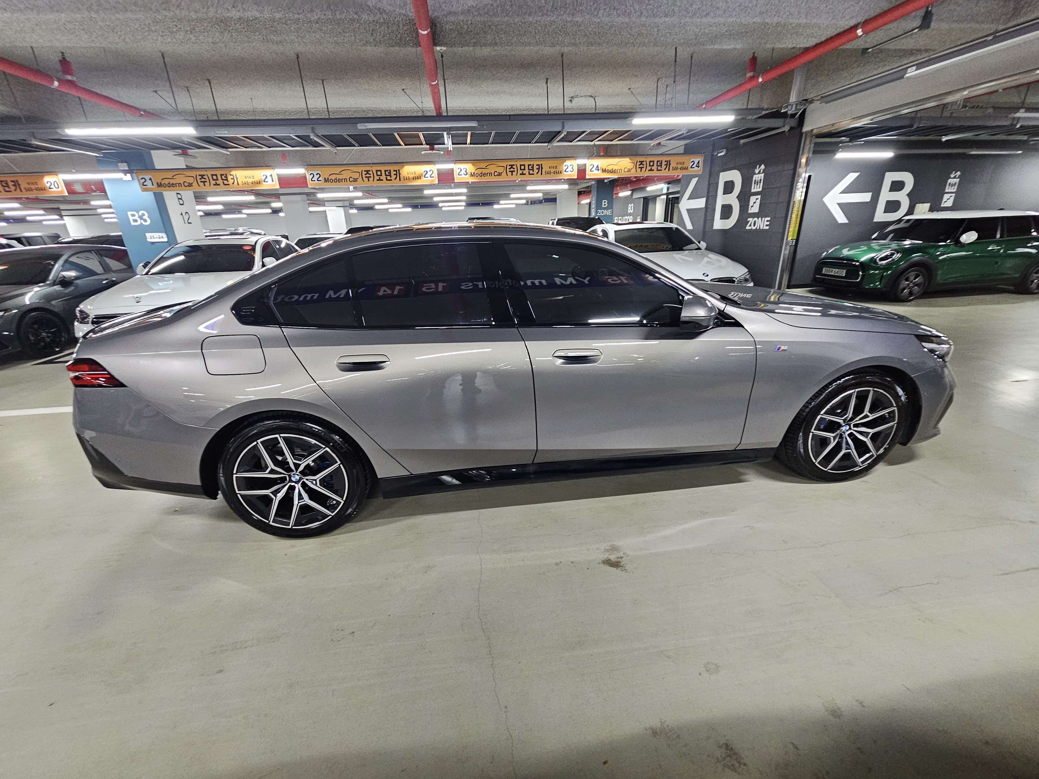 520i M KIT بلاك أديشن