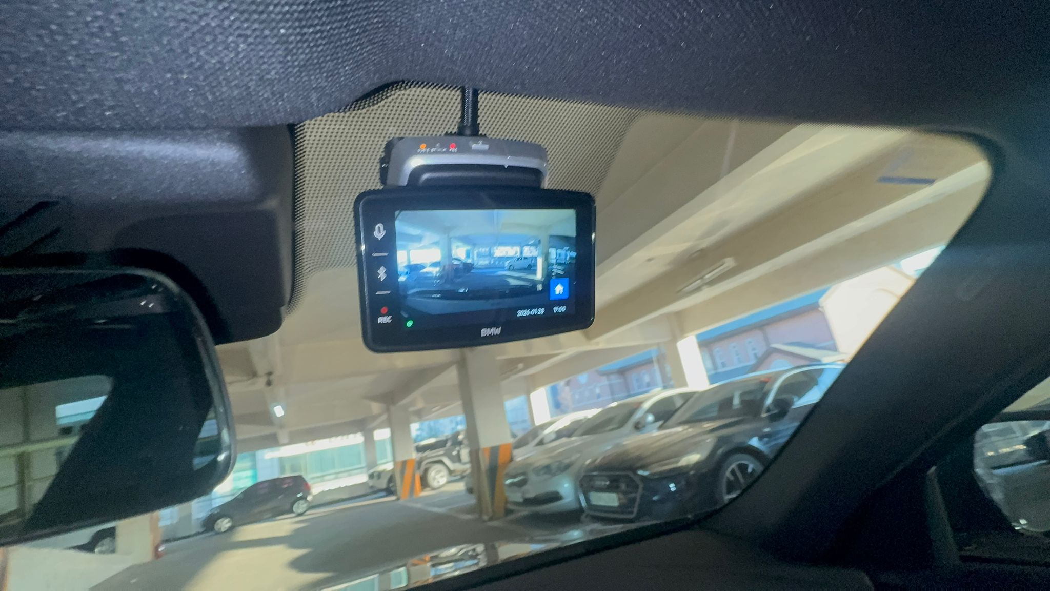 520i M KIT بلاك أديشن