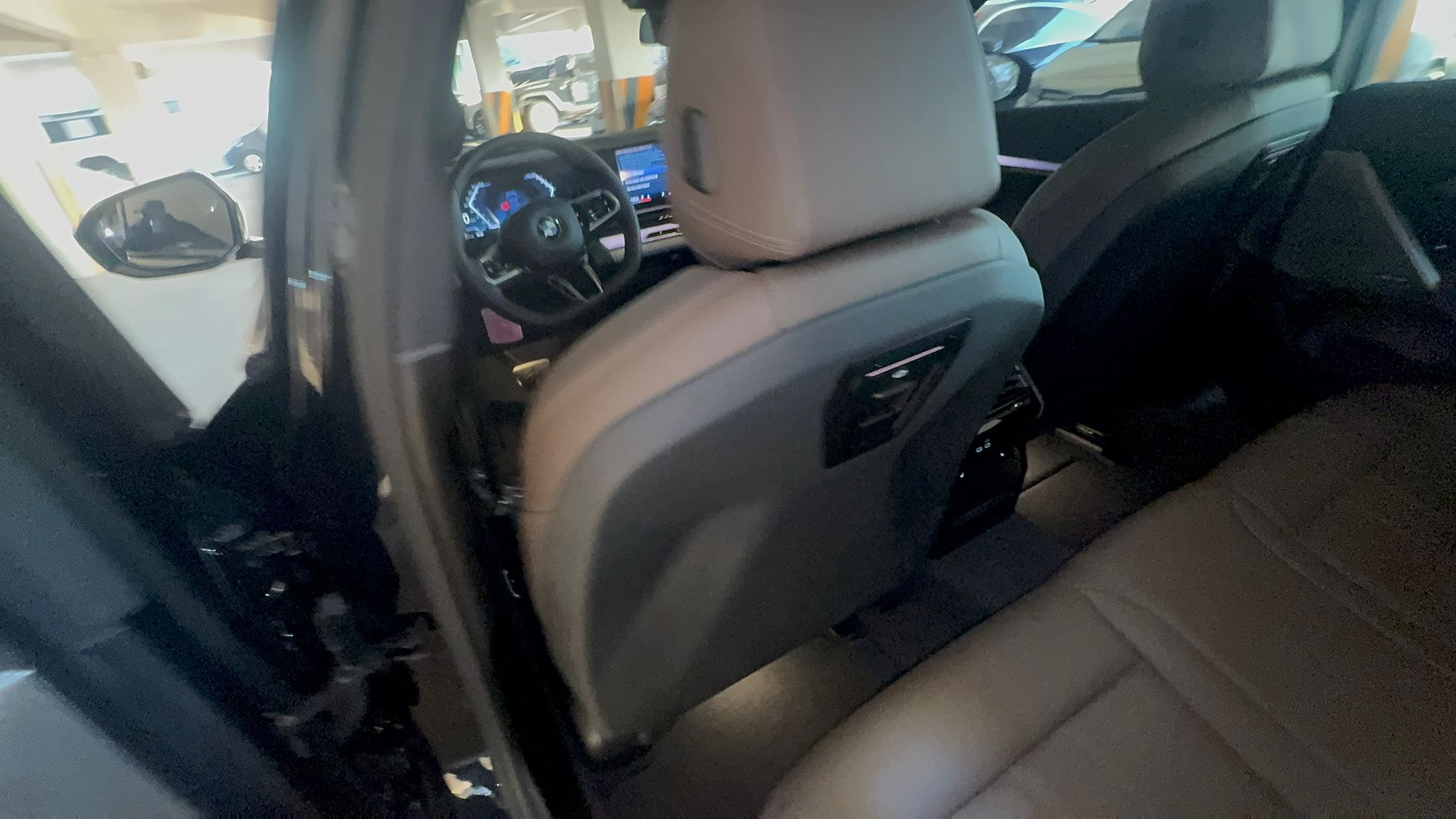 520i M KIT بلاك أديشن