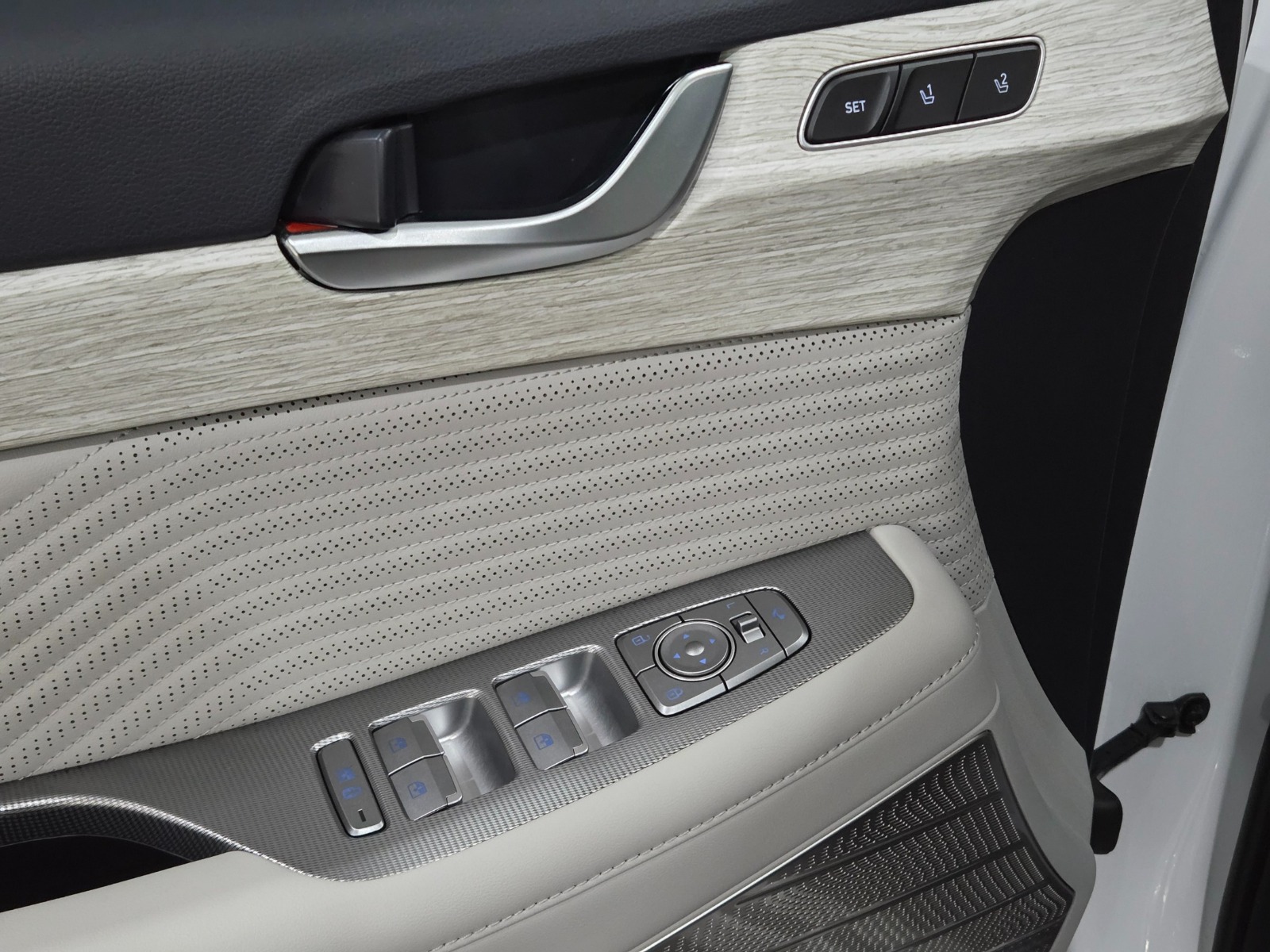 	باليسيد دبل