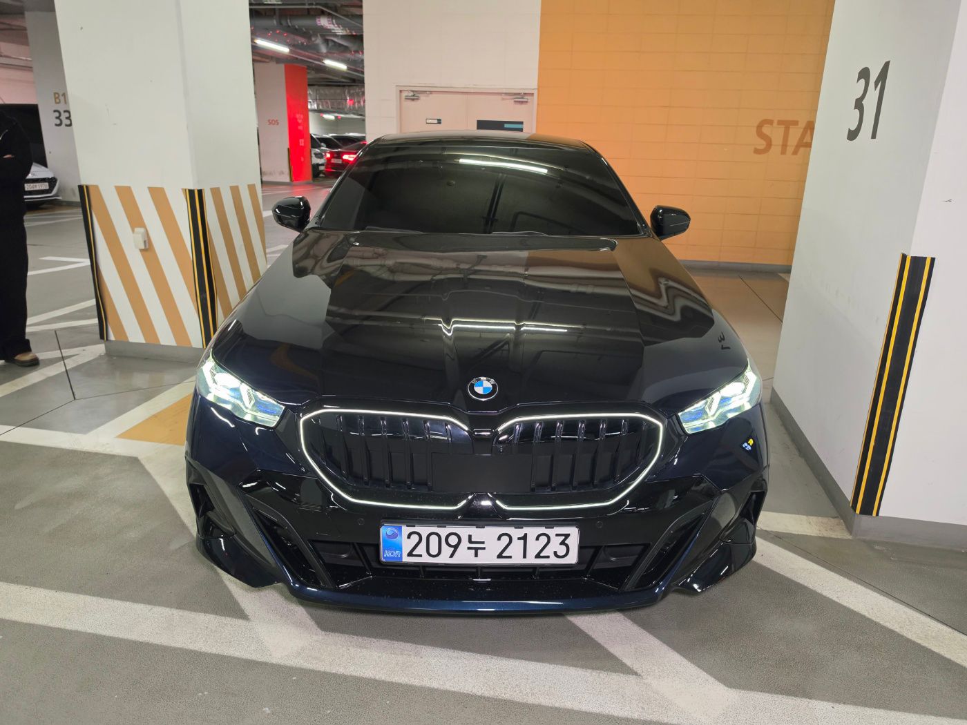 520i M KIT بلاك أديشن