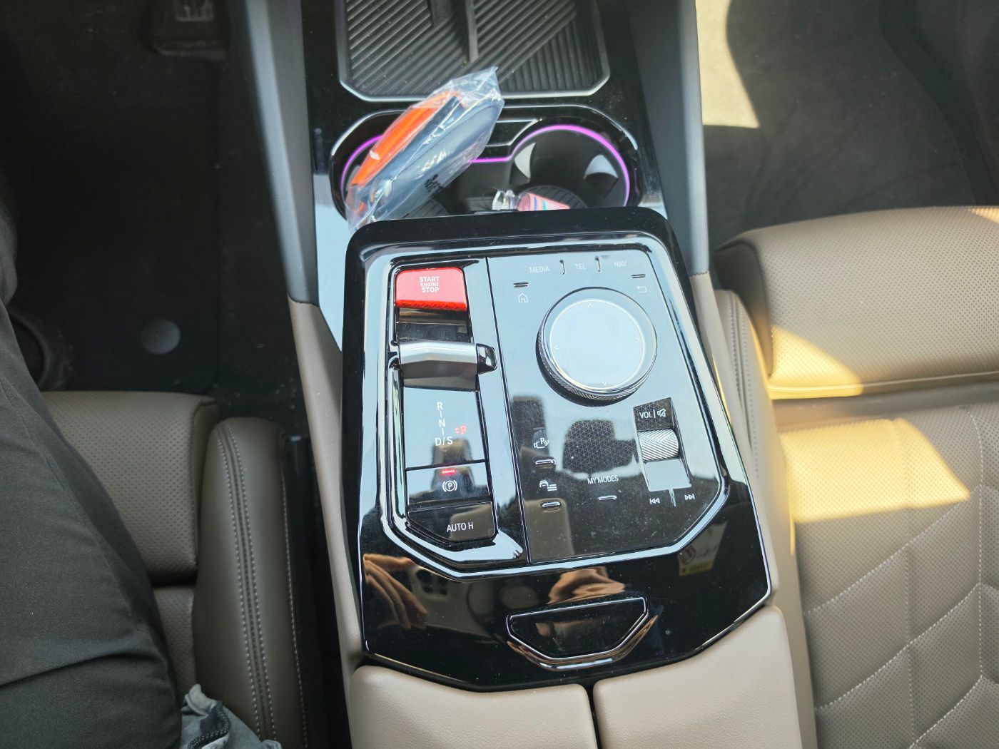 520i M KIT بلاك أديشن