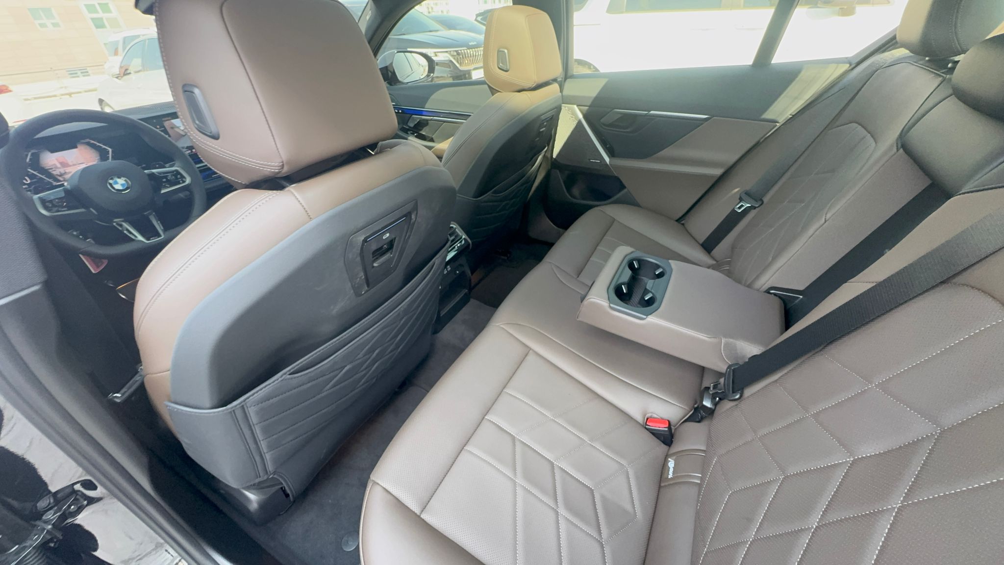 520i M KIT بلاك أديشن